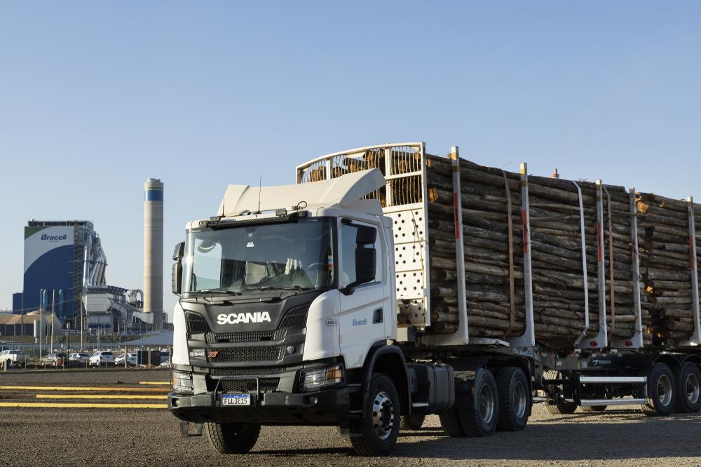 Bracell abre 50 vagas para motoristas CNH E em Três Lagoas e região